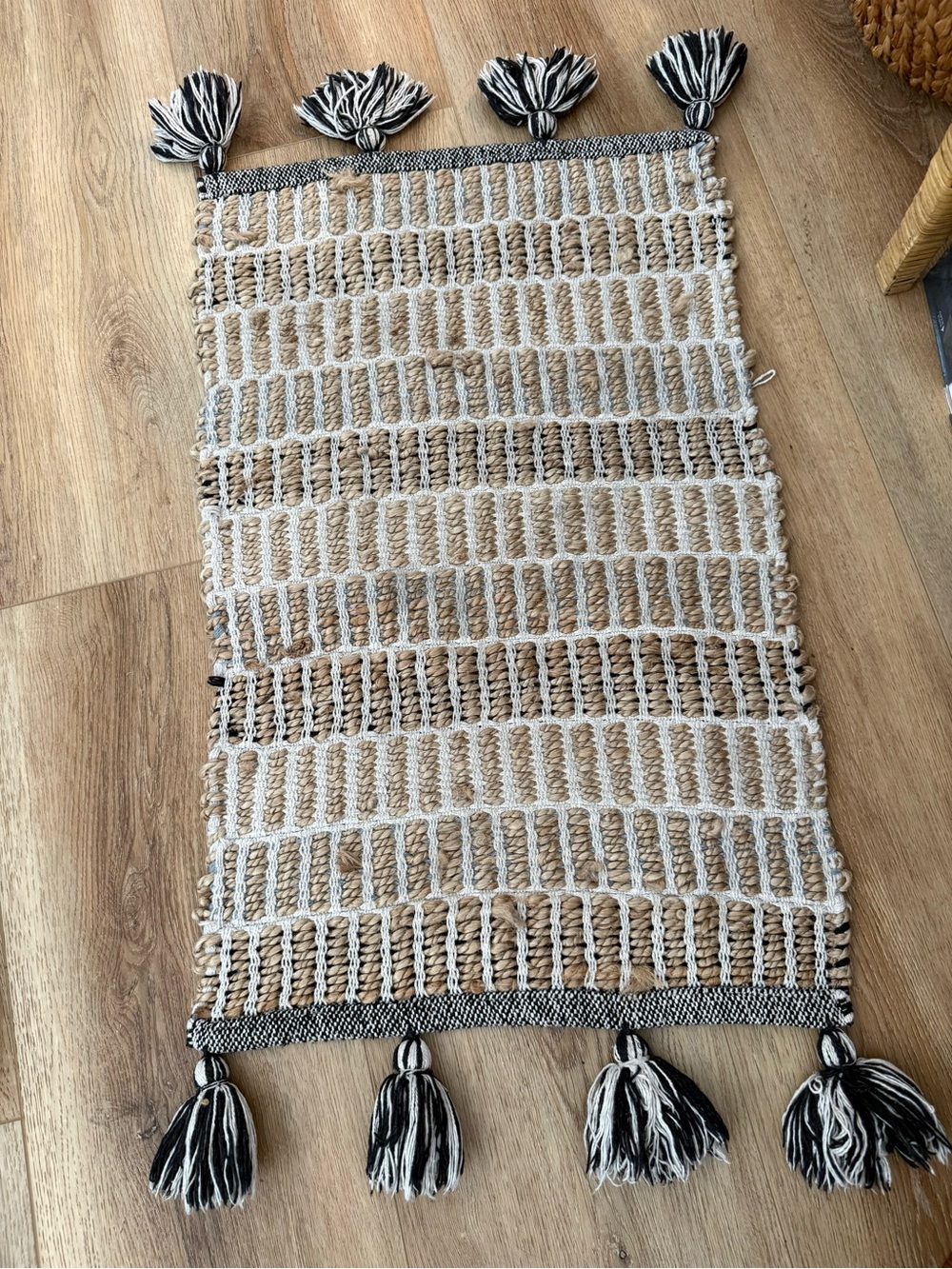 Natural Jute and Cotton Patterned Rug with Tassels